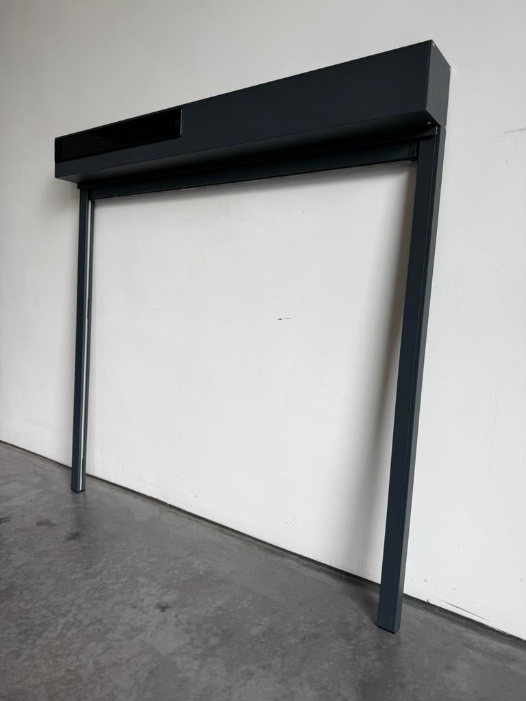 Solar zonnescreen 100100 – Somfy – antraciet – montageklaar, Doe-het-zelf en Bouw, Rolluiken, Ophalen, Zo goed als nieuw