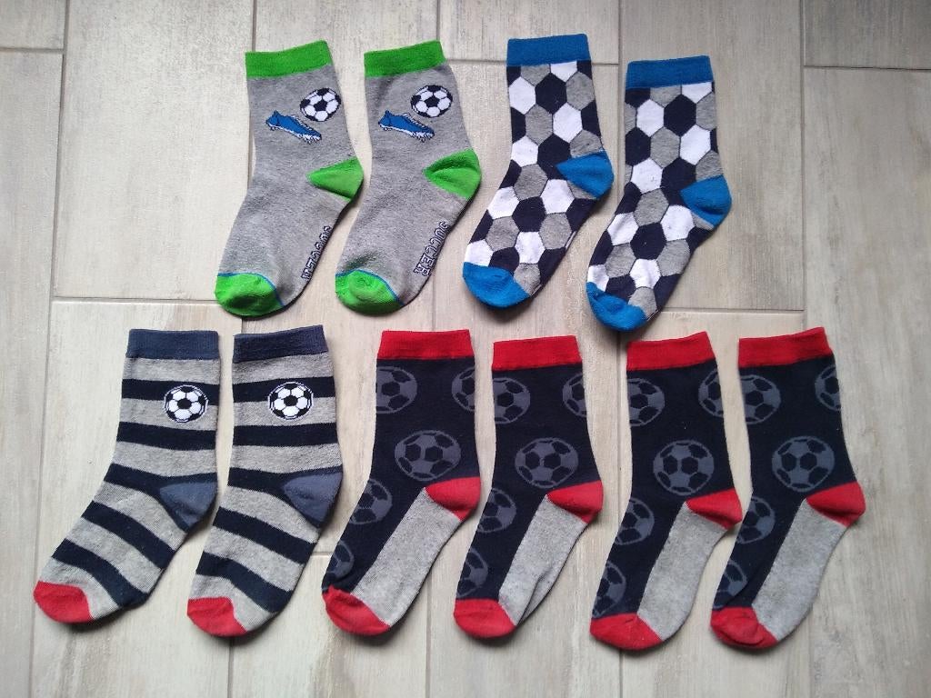 ✩ M31/34 - Set sokken voetbal, Garçon, Enlèvement ou Envoi, Utilisé, Chaussettes