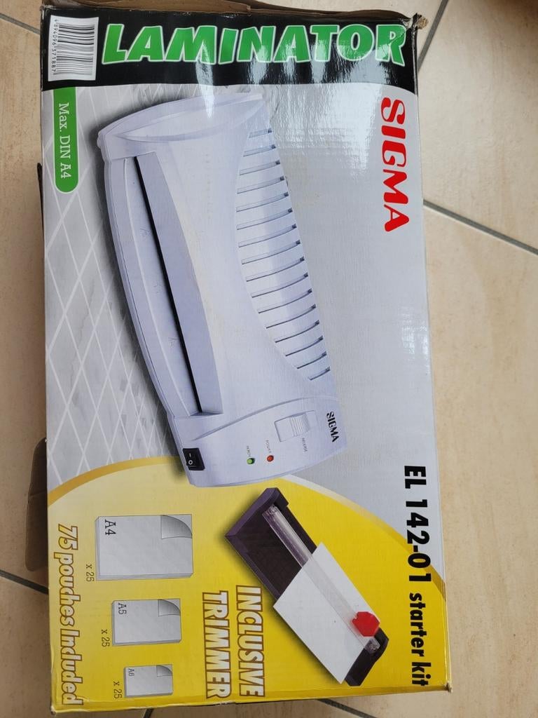 Sigma RL 142-01 lamineermachine zonder snijmes, Ophalen, Zo goed als nieuw