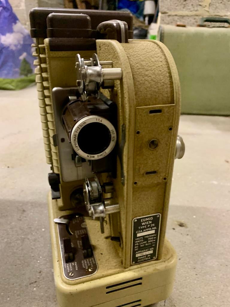 Projecteur cinema vintage, Collections, Appareils photo & Matériel cinématographique, Enlèvement, 1940 à 1960, Projecteur