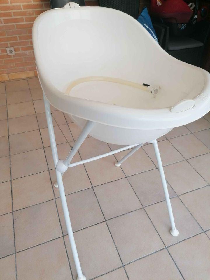 bad + staander, Enlèvement, Utilisé, Baignoire