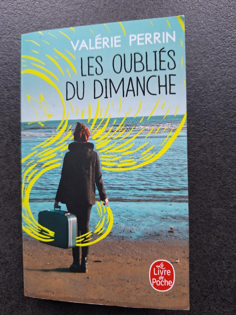 Les oubliés du dimanche - Valérie Perrin, Europa overig, Valérie Perrin, Ophalen, Gelezen