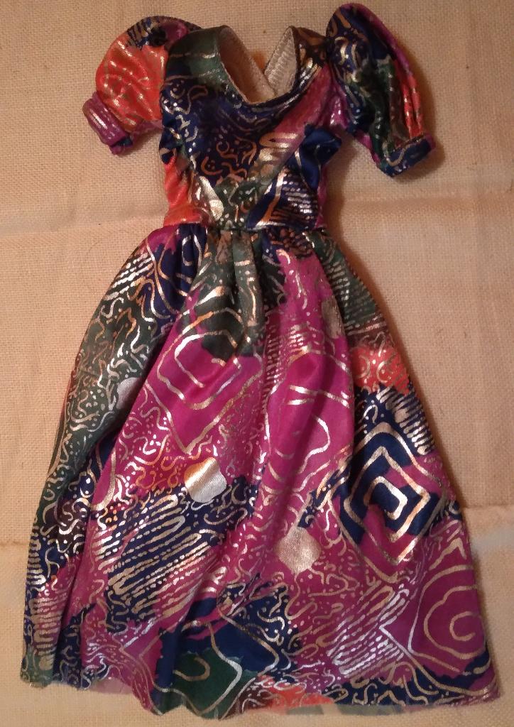 Robe de poupée / Popjurk, Ophalen, Barbie