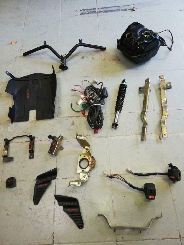 onderdelen scooter baotian, Fietsen en Brommers, Ophalen of Verzenden, Gebruikt