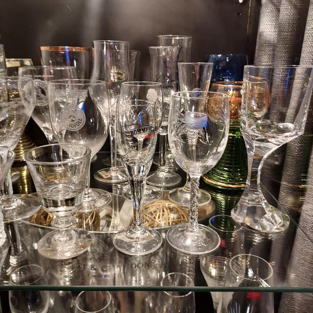 Les petits et grands cristaux de verre décoratifs peuvent êt, Enlèvement