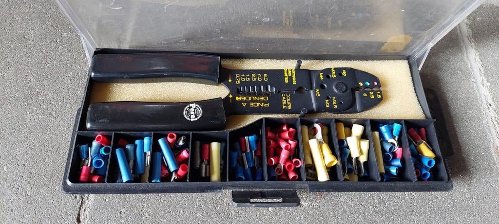 Pince à câble Perel avec accessoires., Enlèvement ou Envoi, Comme neuf