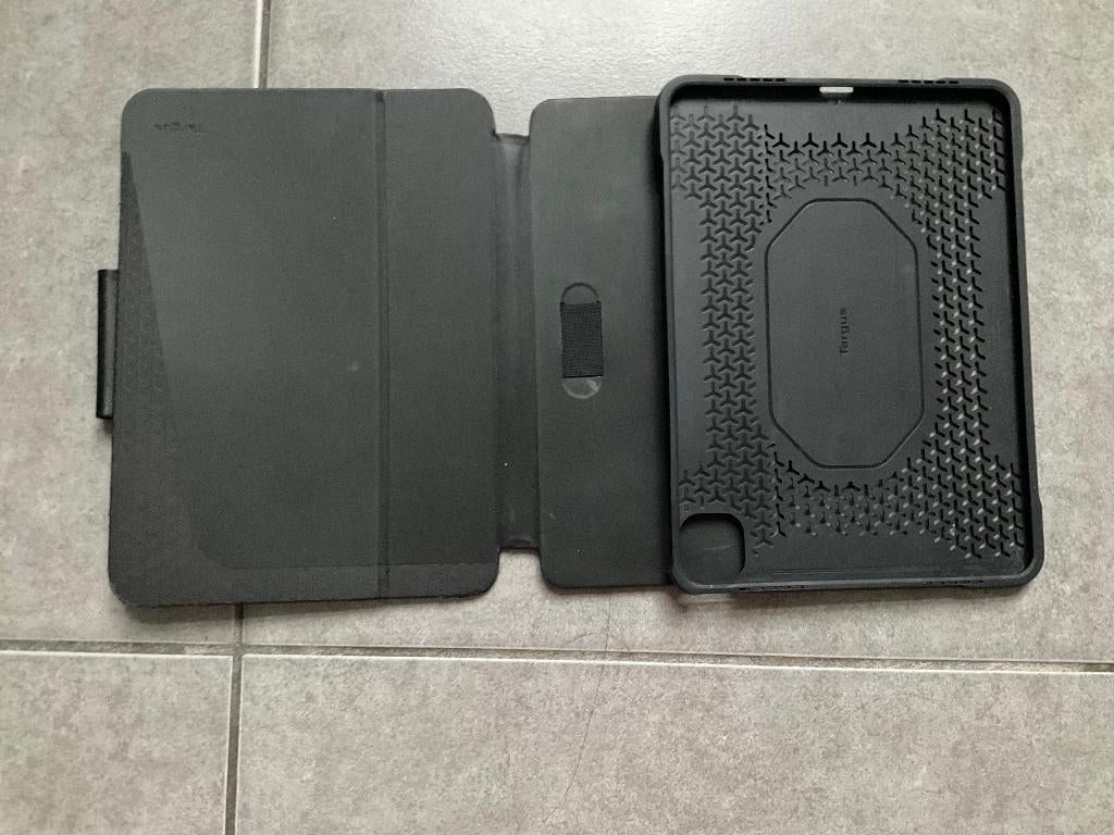 Coque rigide Targus pour Ipad Air, Informatique & Logiciels, Housses pour tablettes, Enlèvement, Utilisé, Ipad Pro (3/2/1ère génération) 11" et iPad Air (5/4e génération)