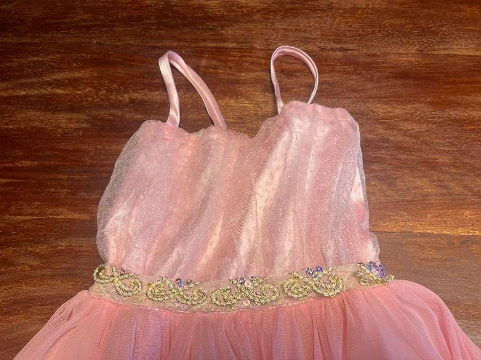Belle robe de princesse, tailles 104-116, Enlèvement ou Envoi, Comme neuf