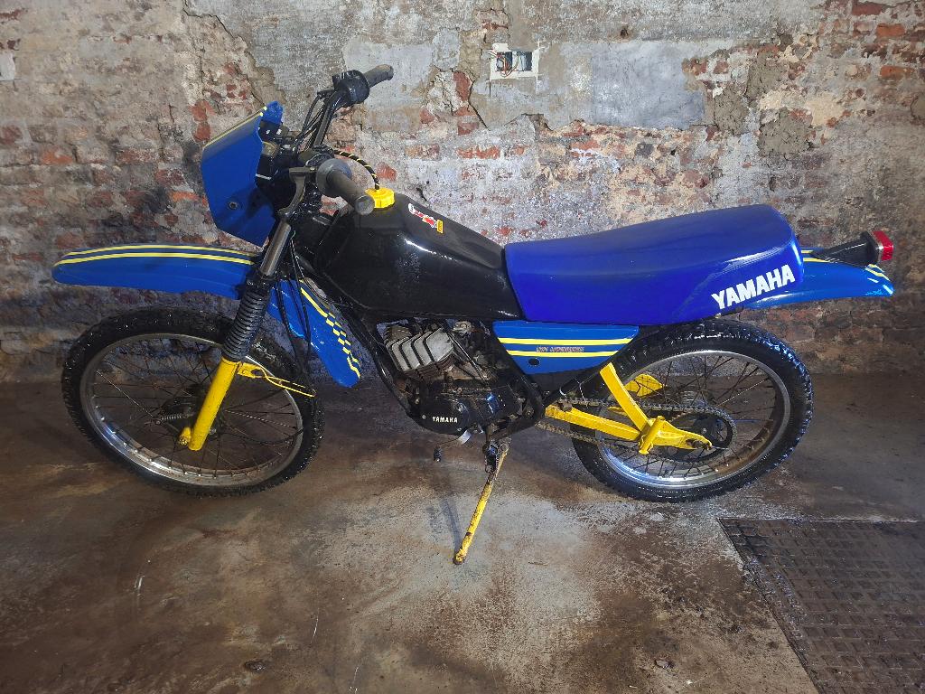 Moto Yamaha DT 50cm³ (Vendu), Jusqu'à 11 kW, Permis Moto A1 minimum, Particulier, Enduro