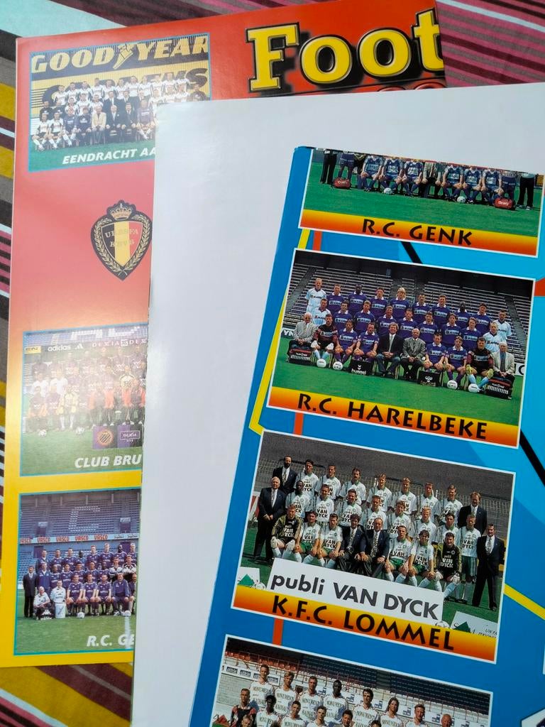 Affiches équipe football panini des 12 ans., Enlèvement ou Envoi, Comme neuf