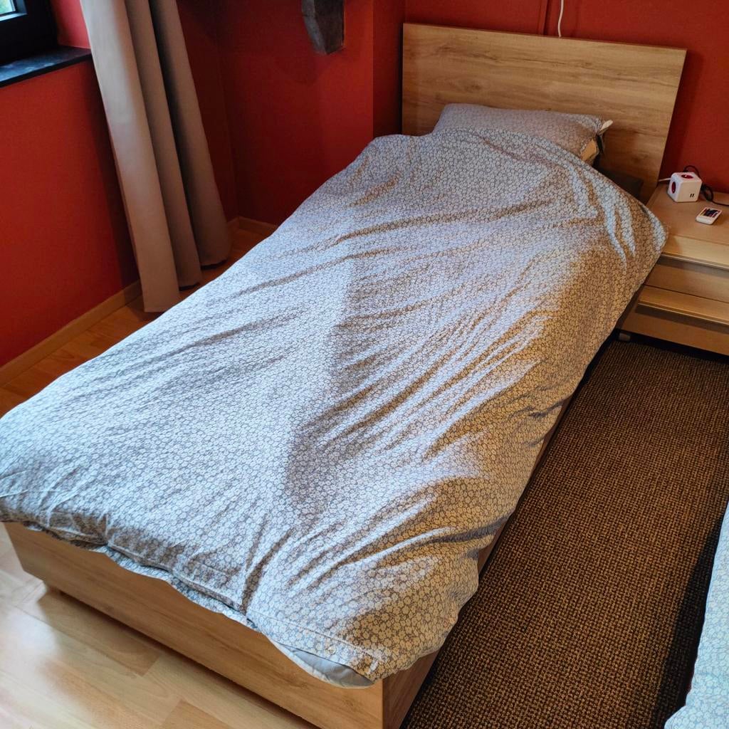 Lit une personne 90x200 avec matelas ressorts ensachés, Maison & Meubles, Chambre à coucher | Lits, Enlèvement, Une personne, 200 cm