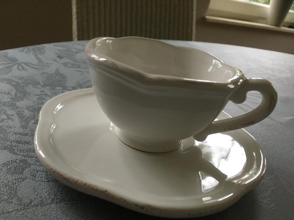 Tasse et soucoupe blanc Flamant - Série Manosque, Neuf, Uni, Enlèvement ou Envoi, Poterie