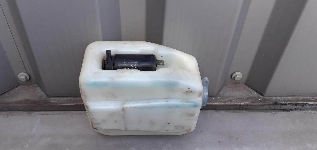 Réservoirs lave glace avant Audi gt coupé., Enlèvement ou Envoi, Utilisé, Audi