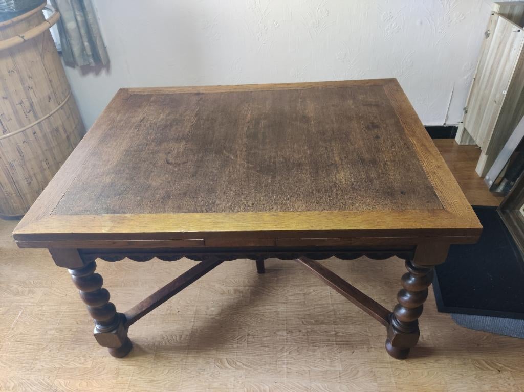 Antieke tafel, uitschuifbaar, Enlèvement