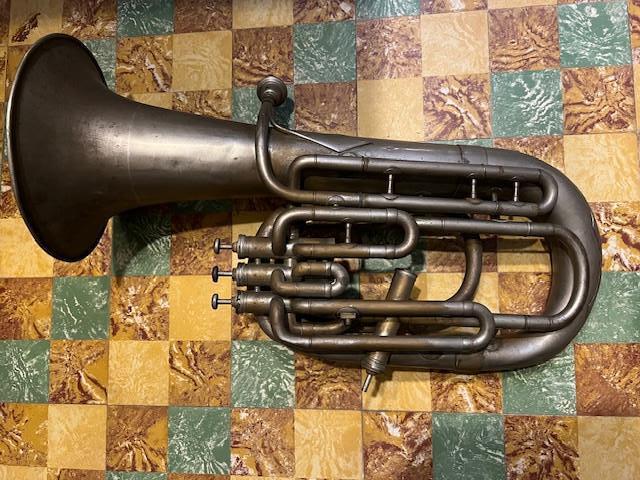 Antieke tuba of euphonium, Casimir Vasé Tours, Ophalen