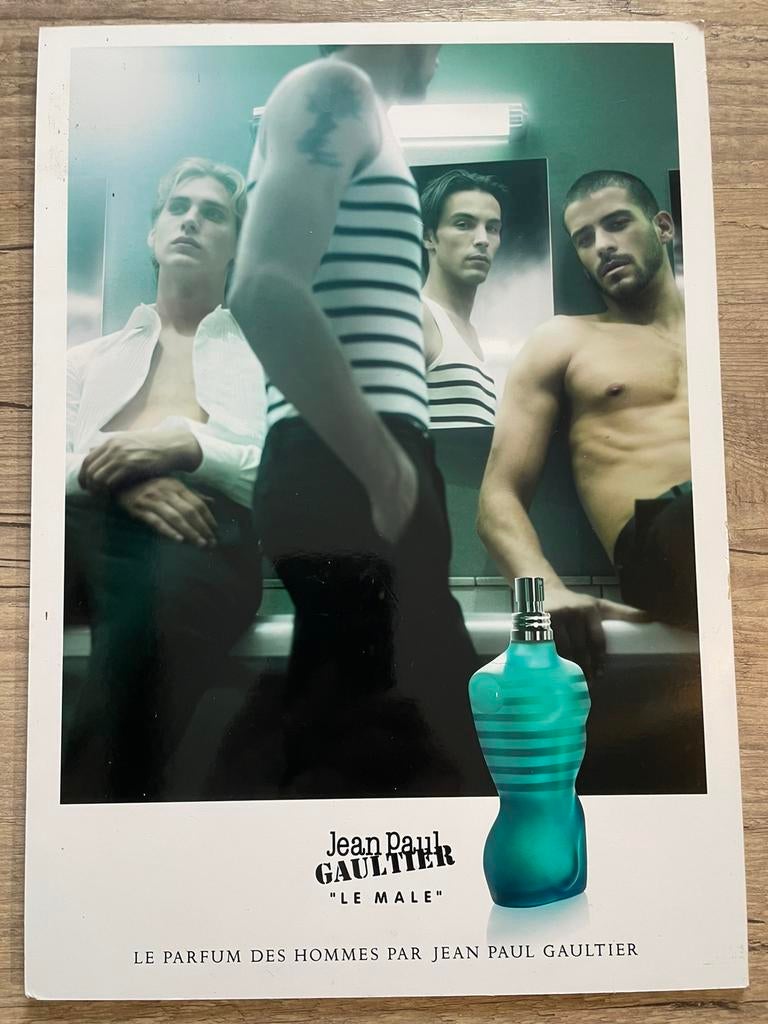 Affiche cartonnée PLV Le Mâle Jean-Paul Gaultier, Collections, Parfums, Enlèvement ou Envoi, Comme neuf