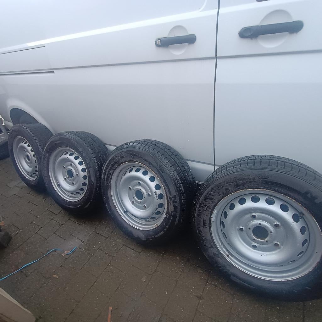 Ford Transit Custom winterbanden 215/65R16C, Ophalen