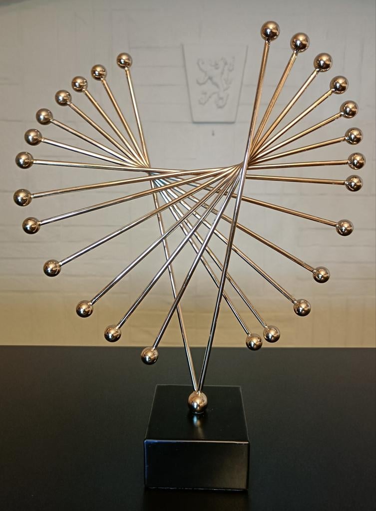 Sculpture d'art cinétique., Antiquités & Art, Enlèvement ou Envoi, 34 cm, Objet, Métal