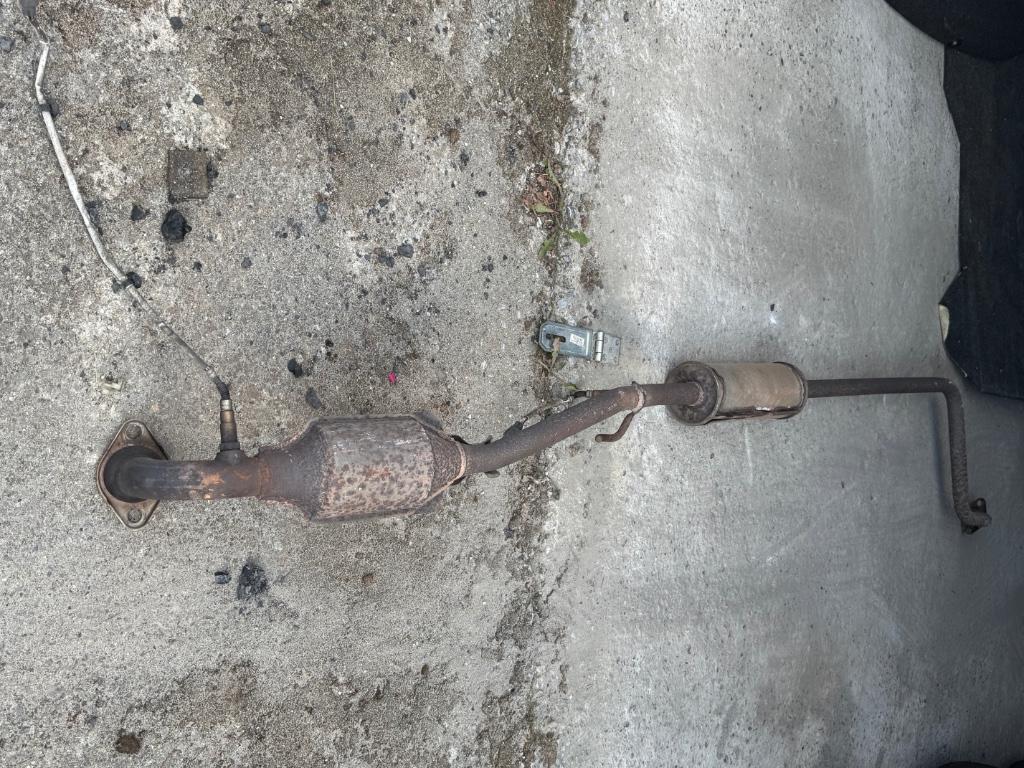 Silencieux intermédiaire et catalyseur Toyota Yaris 1000, Ophalen of Verzenden, Gebruikt, Toyota