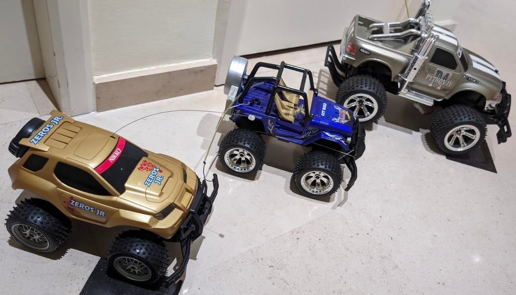 Set van drie NIKKO op afstand bestuurbare auto's, Ophalen of Verzenden, Gebruikt
