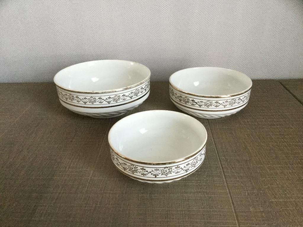Set oude kommen “Faiencerie st Ghislain”, Antiek en Kunst, Ophalen of Verzenden