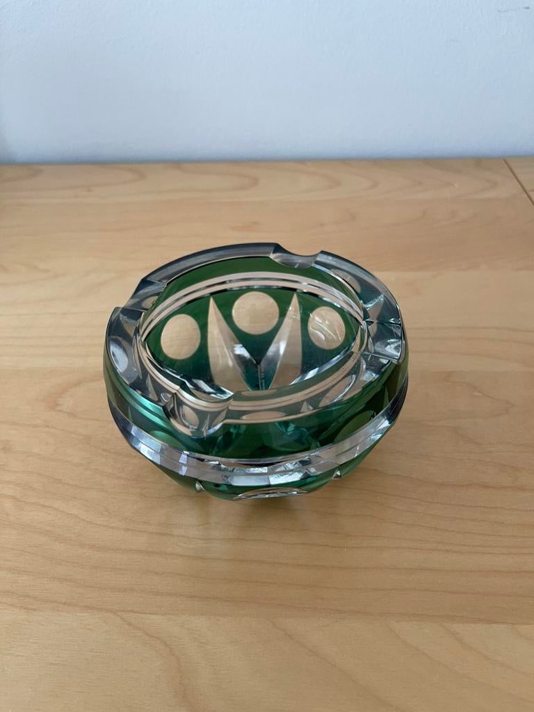 VSL cendrier cristal vert, Enlèvement