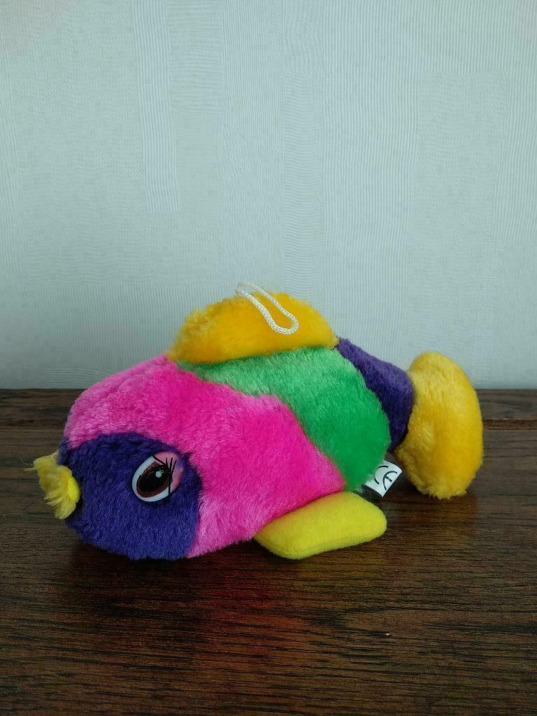 Peluche doudou poisson VAN DE WALLE, Enfants & Bébés, Jouets | Peluches, Enlèvement ou Envoi, Comme neuf