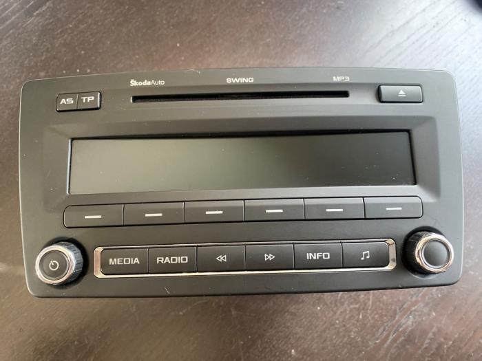 Radio/Lecteur CD d'un Skoda Octavia, Enlèvement ou Envoi, 3 mois de garantie, Utilisé, Skoda