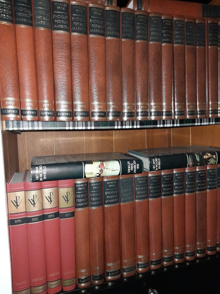 Winkler prins encyclopedische jaarboek., Boeken, Encyclopedieën, Ophalen, Zo goed als nieuw