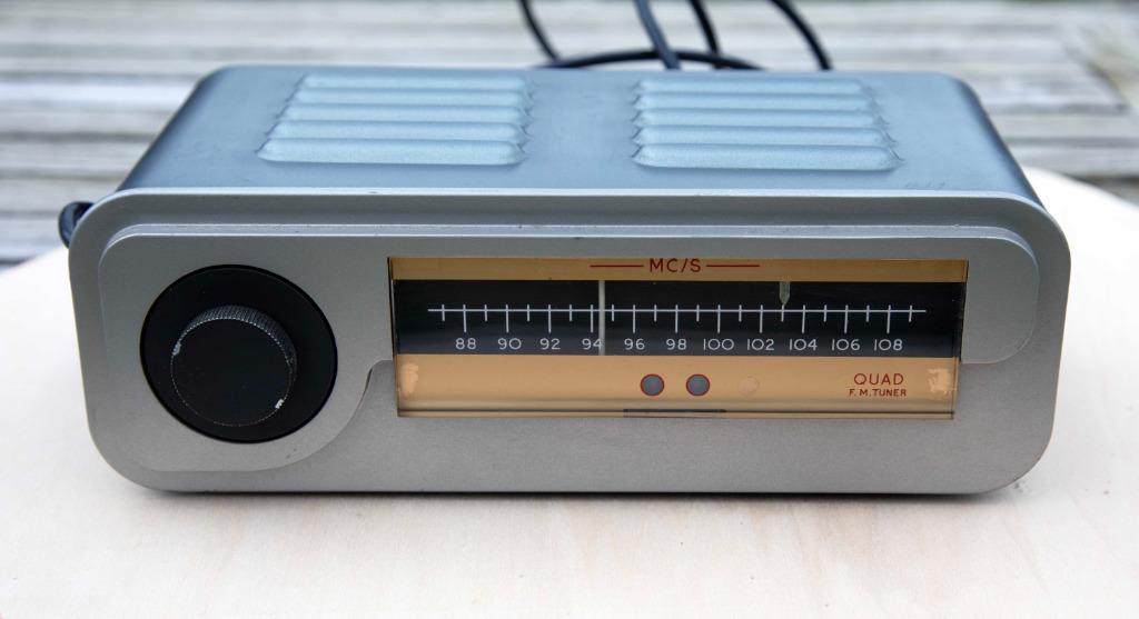 QUAD FM tuner    -  vintage buizen radio, Ophalen, Gebruikt