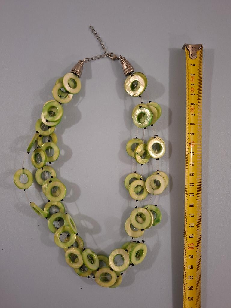 Opvallende groene halsketting, Bijoux, Sacs & Beauté, Colliers, Enlèvement ou Envoi, Synthétique, Vert, Utilisé