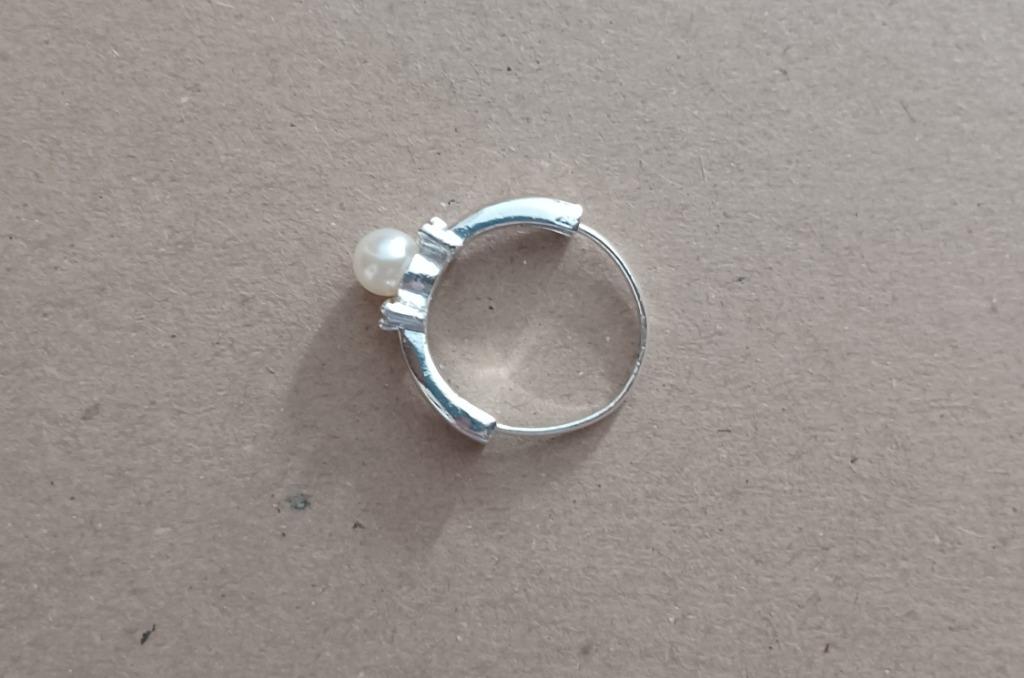 ring, Wit, Nieuw, Ophalen of Verzenden, Dame