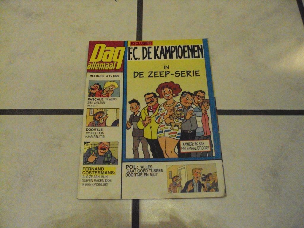 mooi stripverhaal van de FC de Kampioenen, Boeken, Eén stripboek, Ophalen of Verzenden, Zo goed als nieuw
