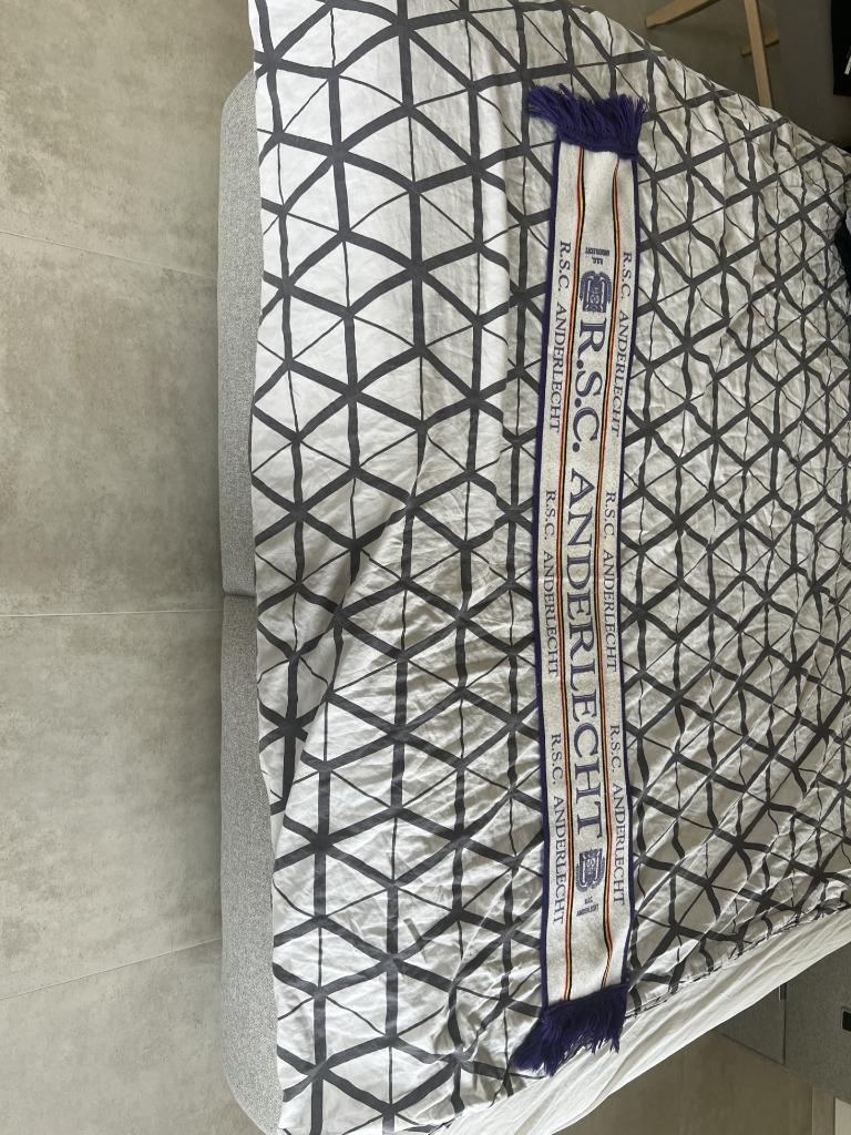 oldscool sjaal rsca anderlecht, Ophalen of Verzenden, Zo goed als nieuw, Vaantje of Sjaal