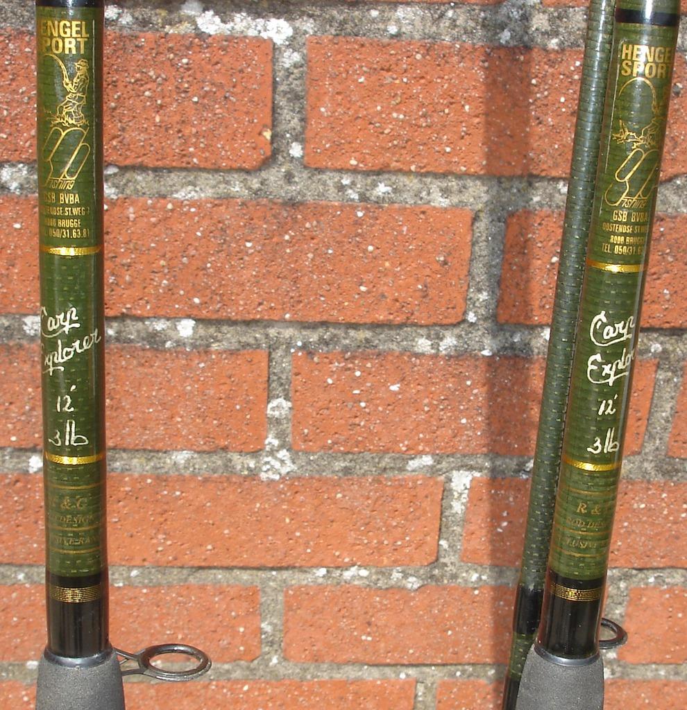 2 vintage karperhengels Carp Explorer van R & C 12ft 3 lb, Watersport en Boten, Ophalen, Gebruikt, Werphengel