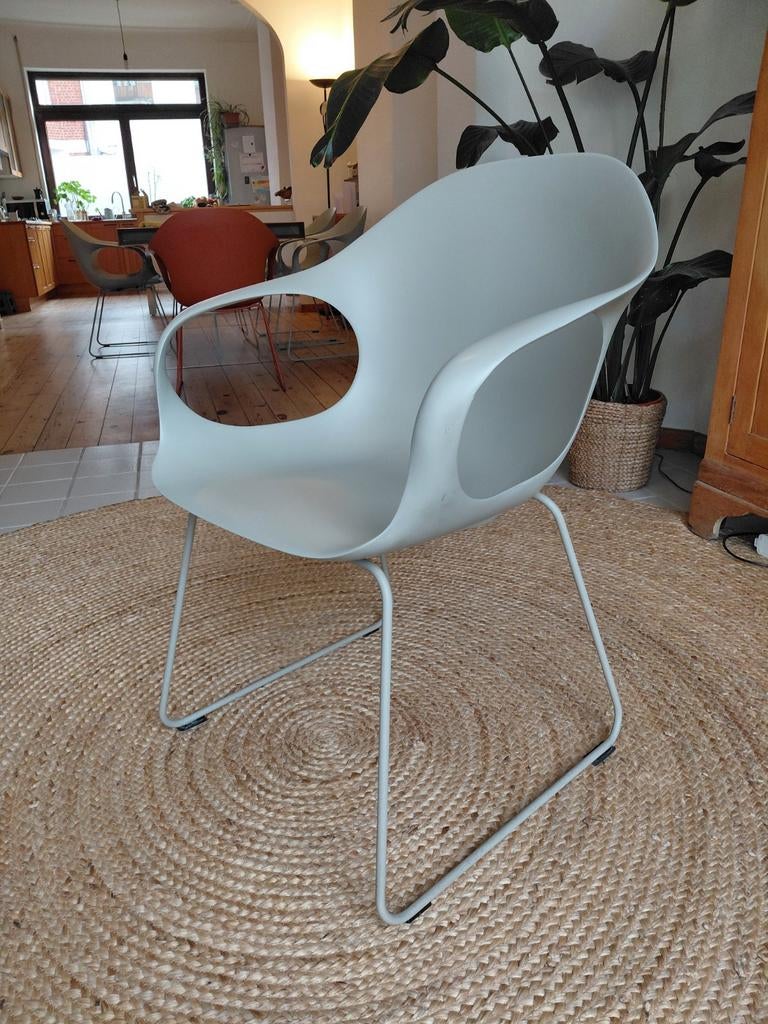 Kristalia Elephant-stoelen in grijs en terracotta, Huis en Inrichting, Stoelen, Twee, Ophalen