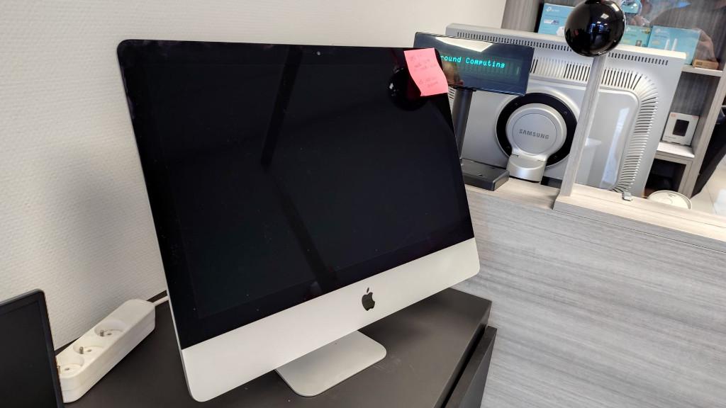 Apple iMac 2019 - 21.5 - 16GB - 256SSD, Informatique & Logiciels, Apple Desktops, 256 GB, SSD, IMac, Comme neuf