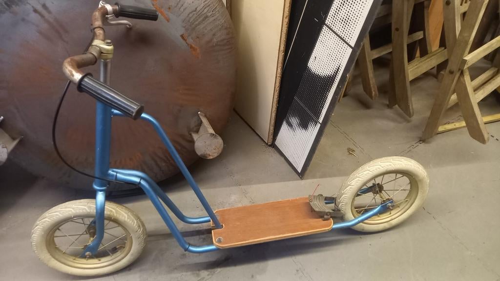 Trottinette vintage restaurée + nouveaux pneus Michelin, Fietsen en Brommers, Ophalen