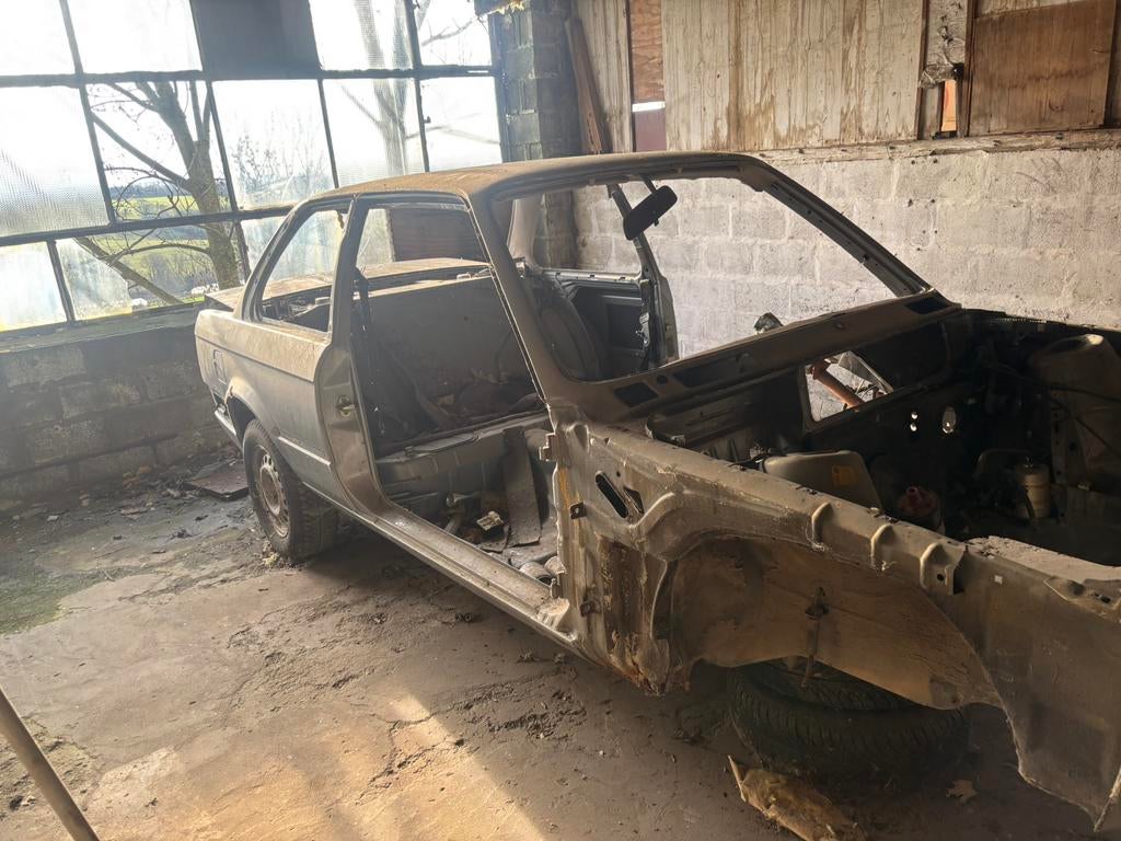 Caisse e30 318, Achat, Toit ouvrant, 2 portes, Particulier