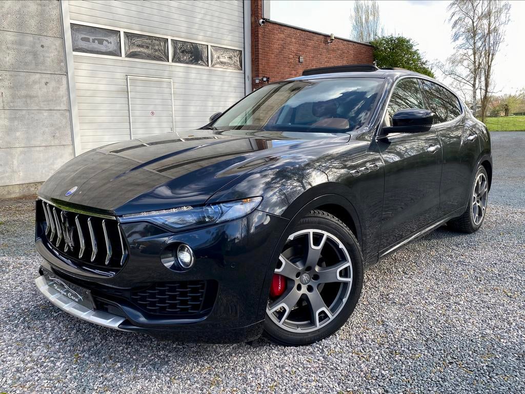 Maserati Levante 3.0D V6 272 PK Full Exclusive Pano New 2017, Auto's, Automaat, Euro 6, Zwart, Diesel