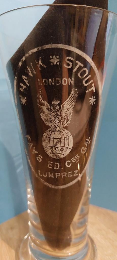 Acidified Hawk Stout London Lomprez, Collections, Enlèvement ou Envoi, Utilisé, Verre ou Verres, Autres marques