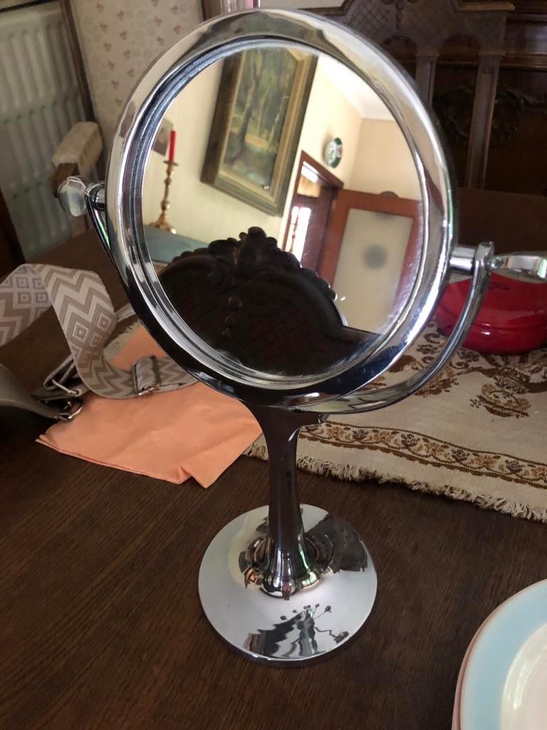 Miroir grossissant sur pied, Maison & Meubles, Enlèvement