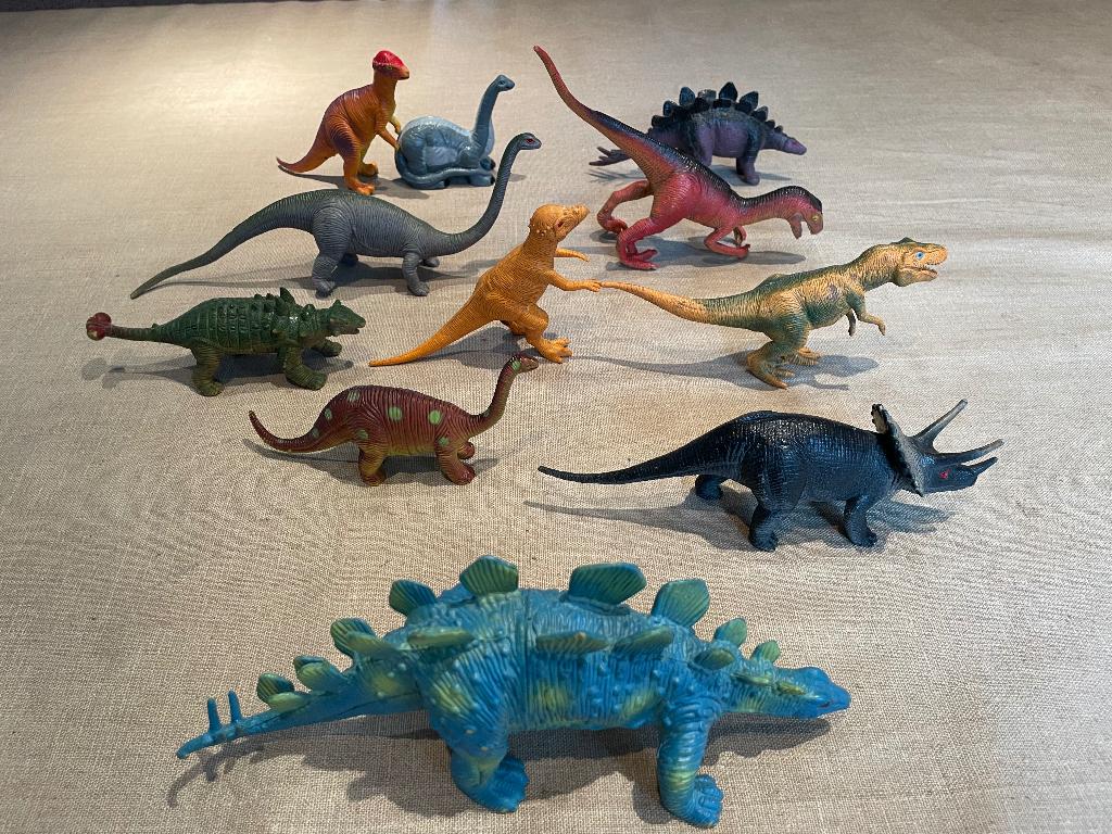 Dinosaures: 11 figurines, Enlèvement, Utilisé