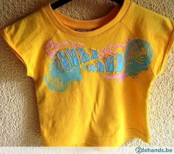 Gele T-shirt "Surf Club" - maat 92-98., Enfants & Bébés, Vêtements enfant | Taille 92, Utilisé, Fille, Chemise ou À manches longues
