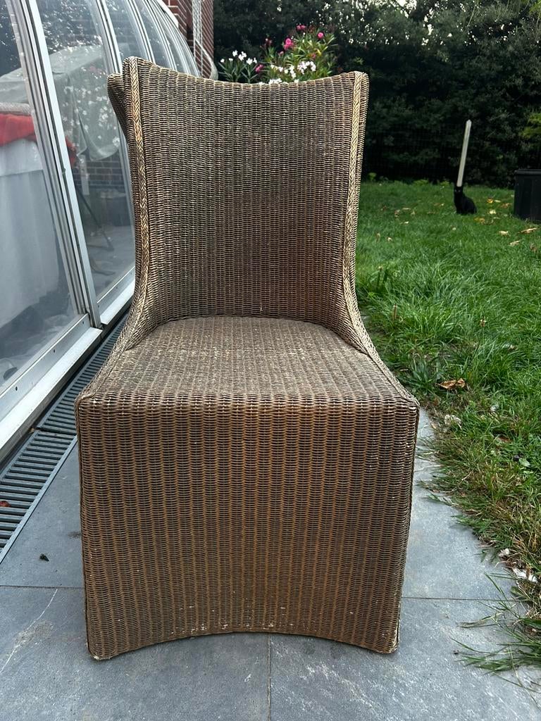 4 tuinstoelen in ratan, Ophalen, Zo goed als nieuw