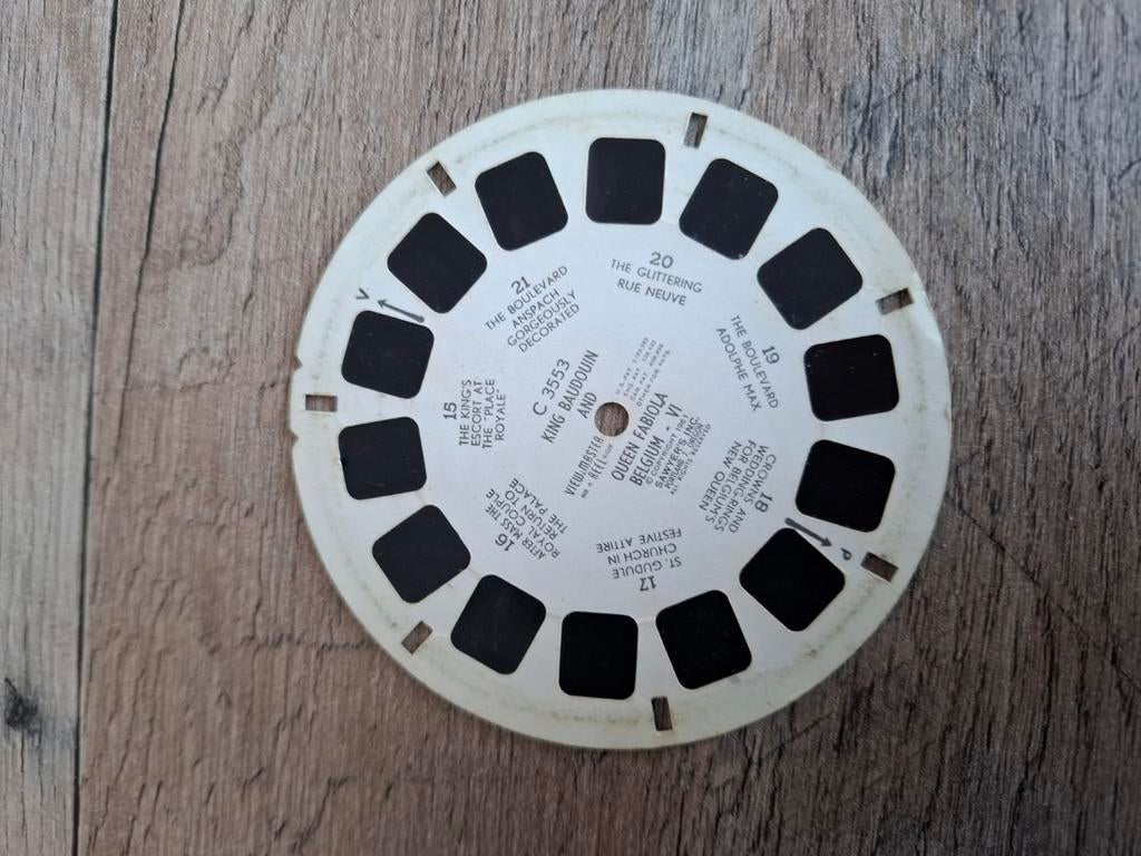Viewmaster : roi Baudouin et reine Fabiola 3553, Envoi, Comme neuf