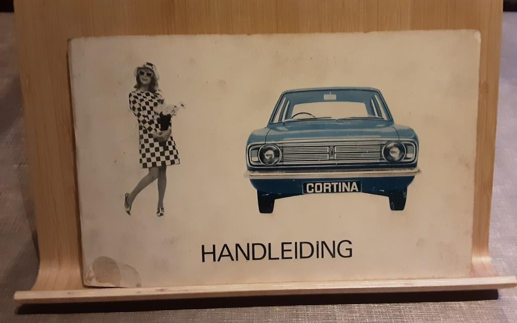 Ford cortina handleiding, Ophalen of Verzenden, Gelezen, Ford