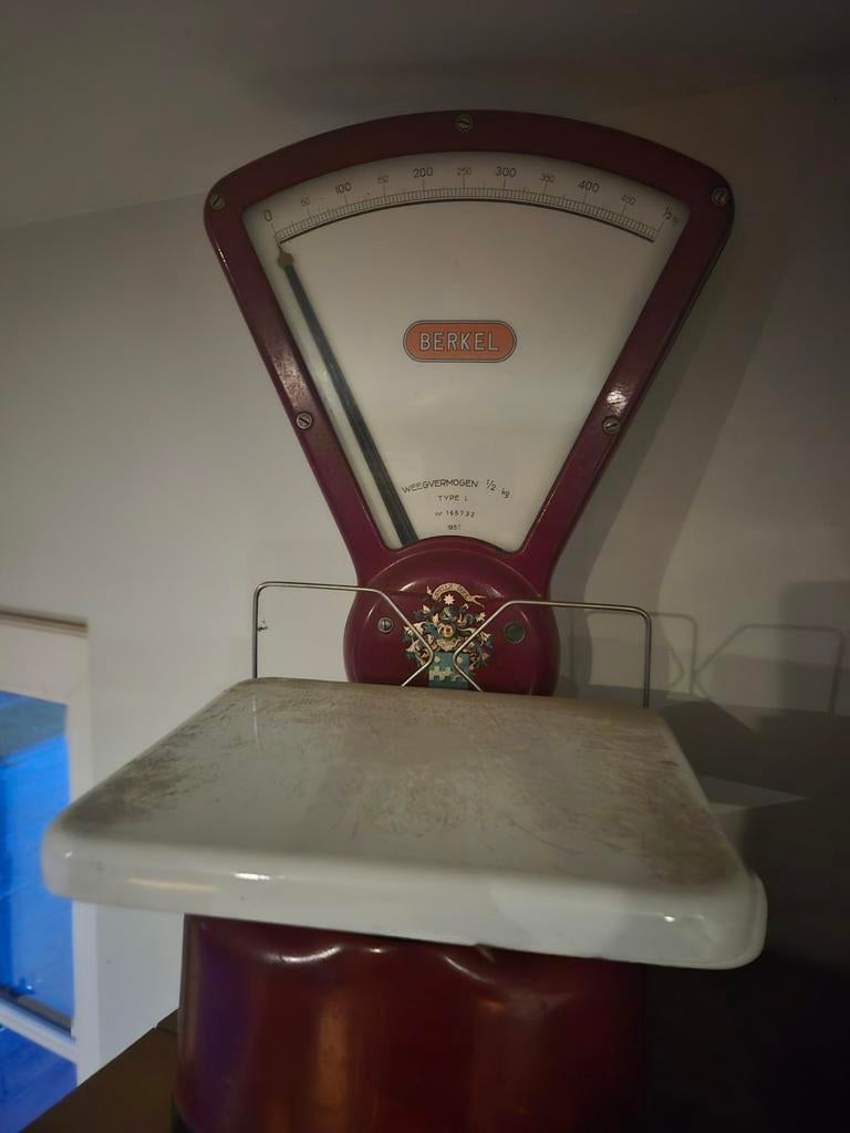 Originele rode Berkel weegschaal, Ophalen, Gebruikt