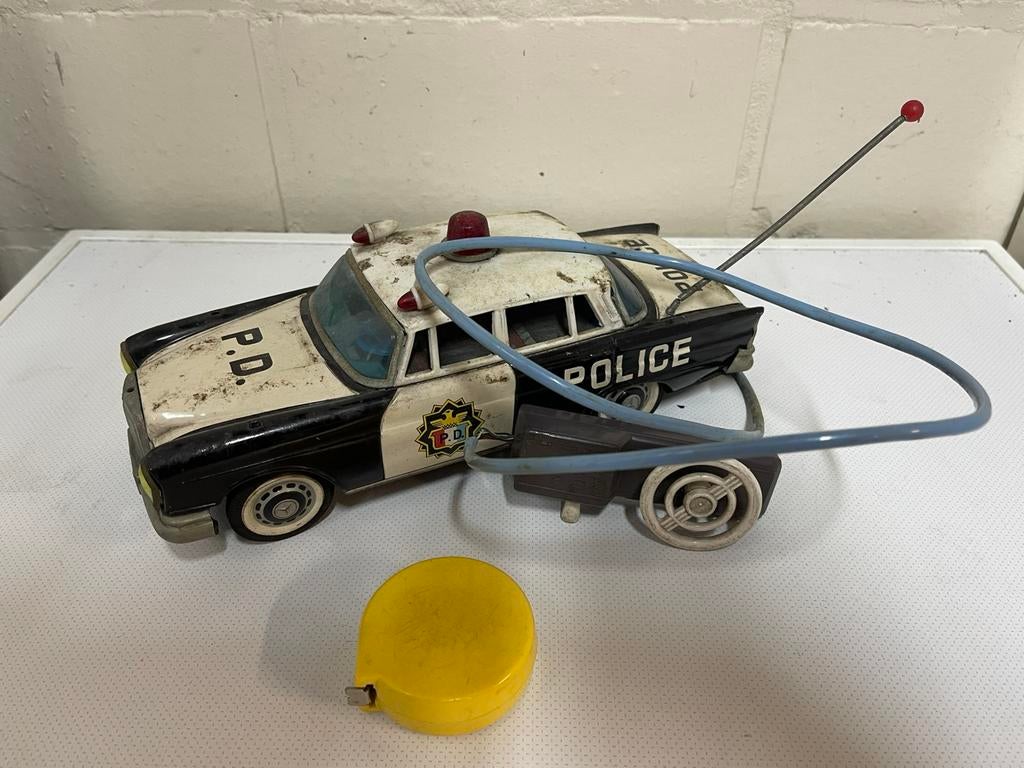 Mercedes benz 230 made in japan ichiko police car, Ophalen of Verzenden