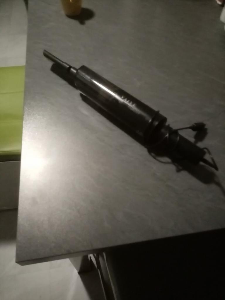 Handstofzuiger, Elektronische apparatuur, Stofzuigers, Ophalen of Verzenden, Zo goed als nieuw